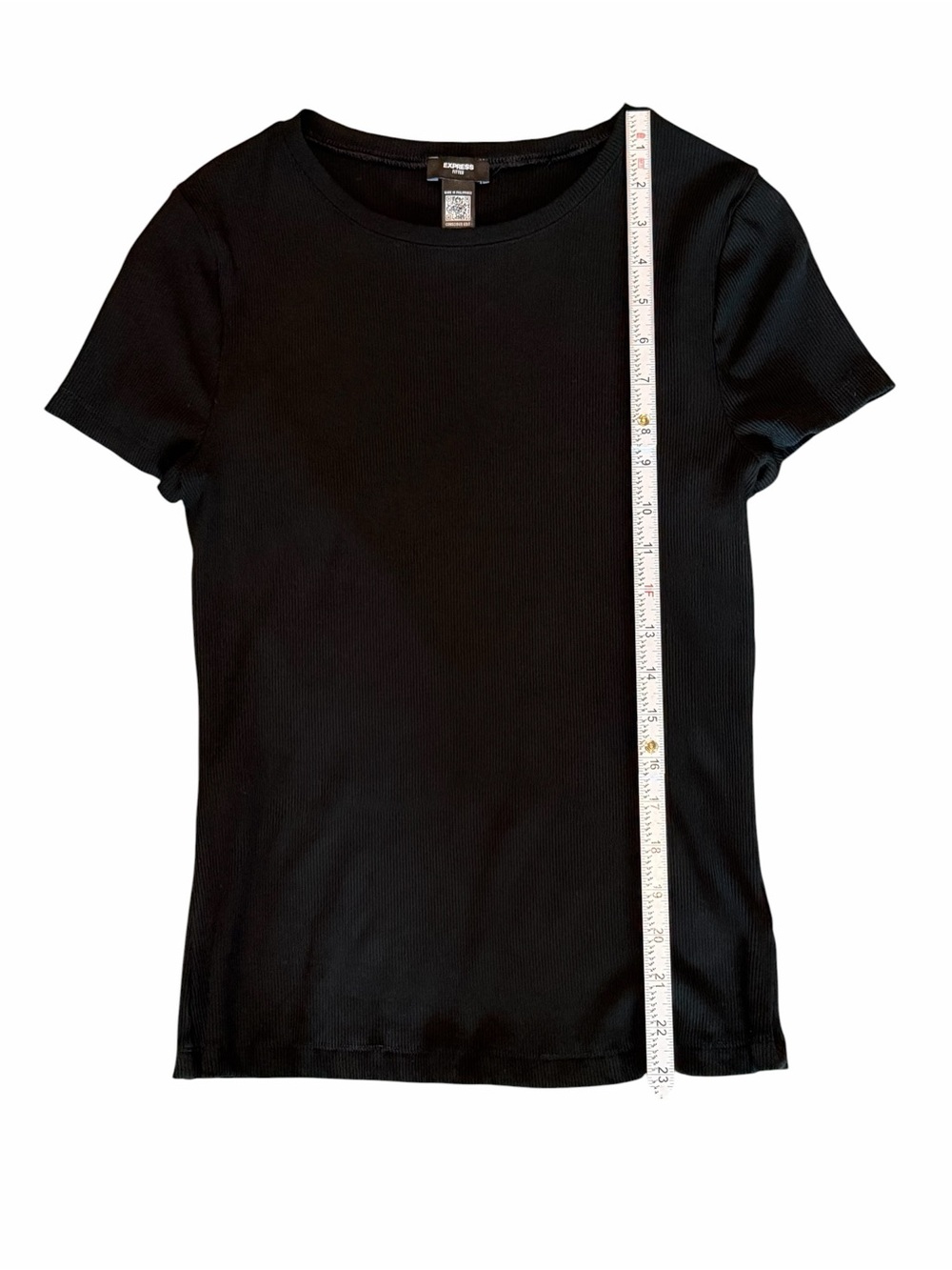 Express Essential Ribbed Crewneck Tee - Picture 5 of 7